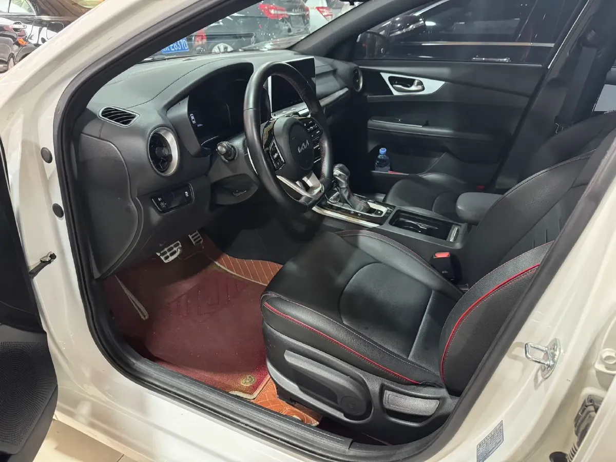 2021 Kia K3 1.4T 130HP L4 7DCT,autocango,china used car exporter,china ev exporter,chinese used car exporter,chinese used ev exporter