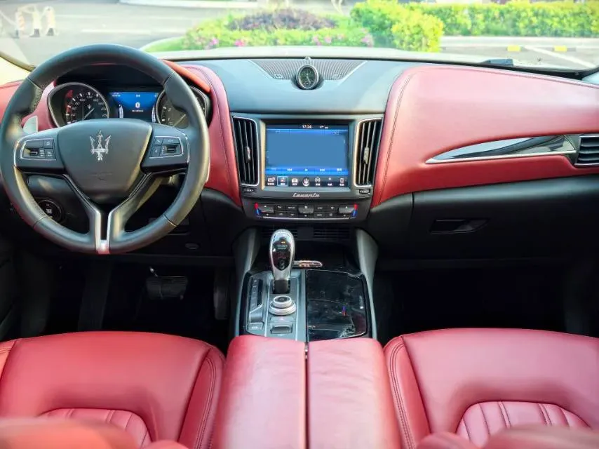 2018 Maserati Levante 3.0T 350HP V6 8AT,autocango,china used car exporter,china ev exporter,chinese used car exporter,chinese used ev exporter