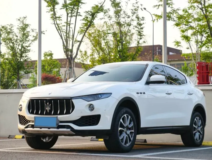 2018 Maserati Levante 3.0T 350HP V6 8AT,autocango,china used car exporter,china ev exporter,chinese used car exporter,chinese used ev exporter