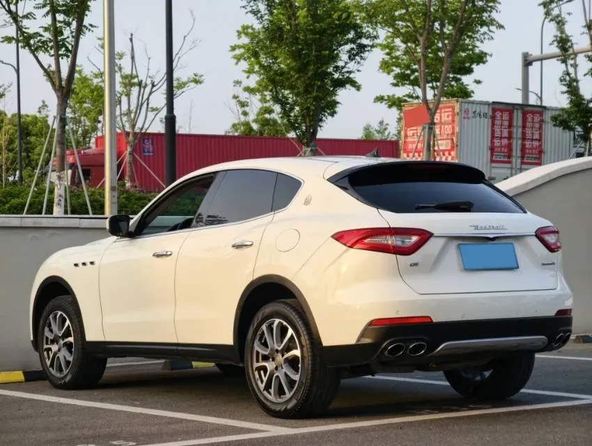 2018 Maserati Levante 3.0T 350HP V6 8AT,autocango,china used car exporter,china ev exporter,chinese used car exporter,chinese used ev exporter