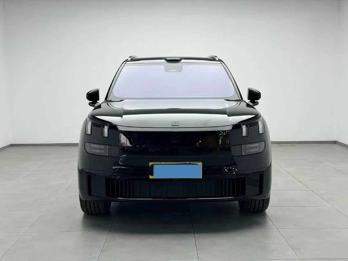 2025 LYNK&CO 900 2.0T 254HP L4 3DHT PHEV,autocango,china used car exporter,china ev exporter,chinese used car exporter,chinese used ev exporter