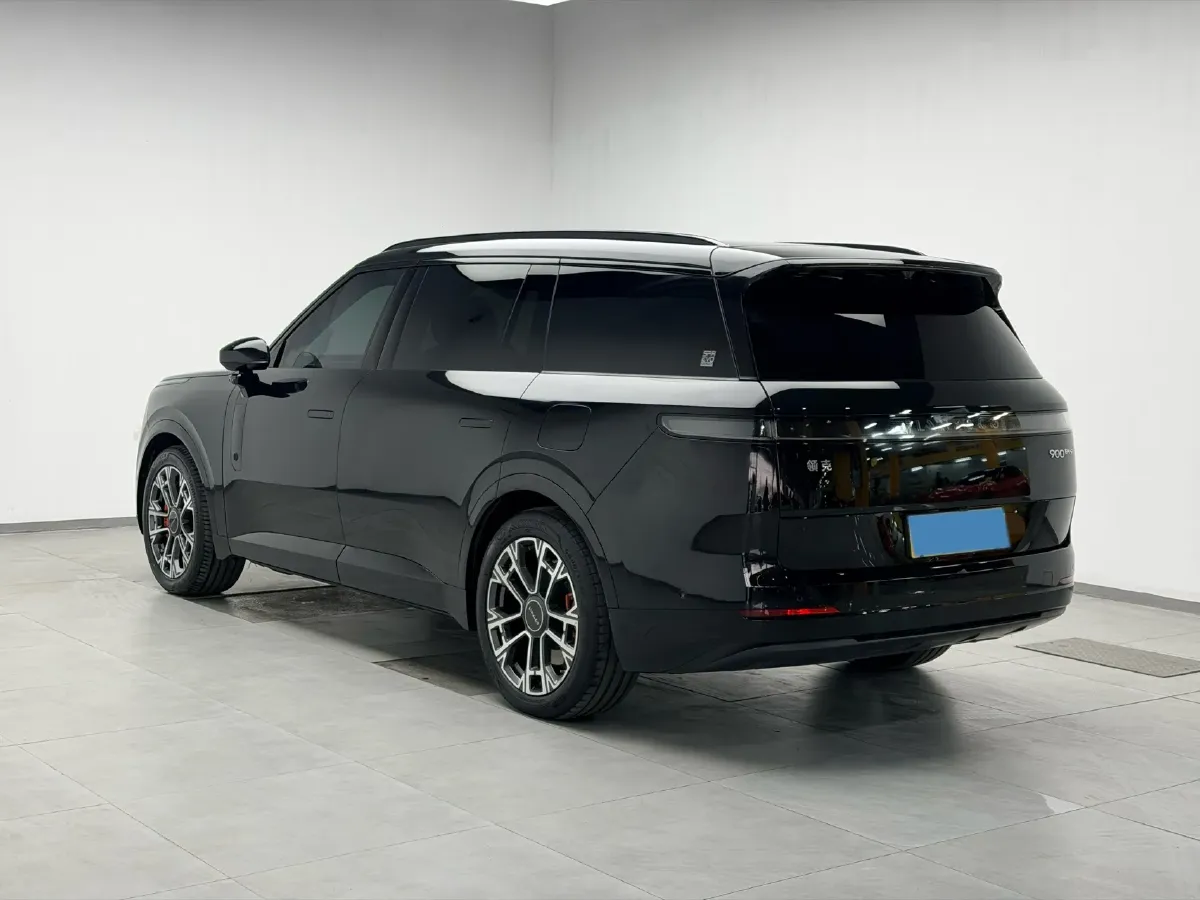 2025 LYNK&CO 900 2.0T 254HP L4 3DHT PHEV,autocango,china used car exporter,china ev exporter,chinese used car exporter,chinese used ev exporter