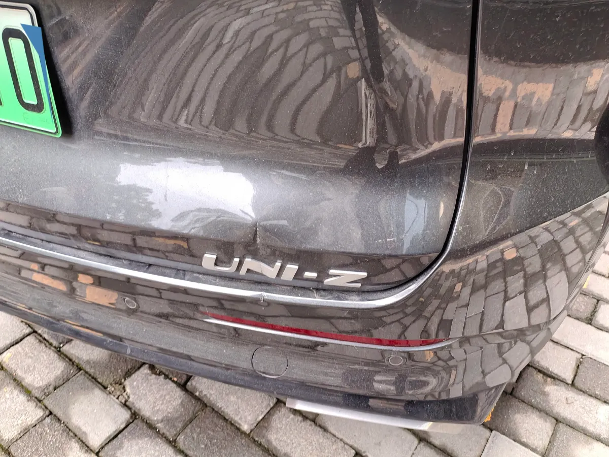 2024 ChangAn UNI-Z 1.5L 98HP L4 E-CVT PHEV 18.4KWH,autocango,china used car exporter,china ev exporter,chinese used car exporter,chinese used ev exporter