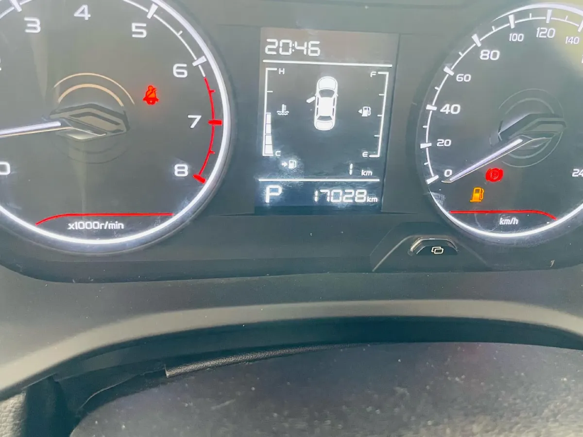 2022 Livan X3 PRO 1.5L 113HP L4 CVT,autocango,china used car exporter,china ev exporter,chinese used car exporter,chinese used ev exporter