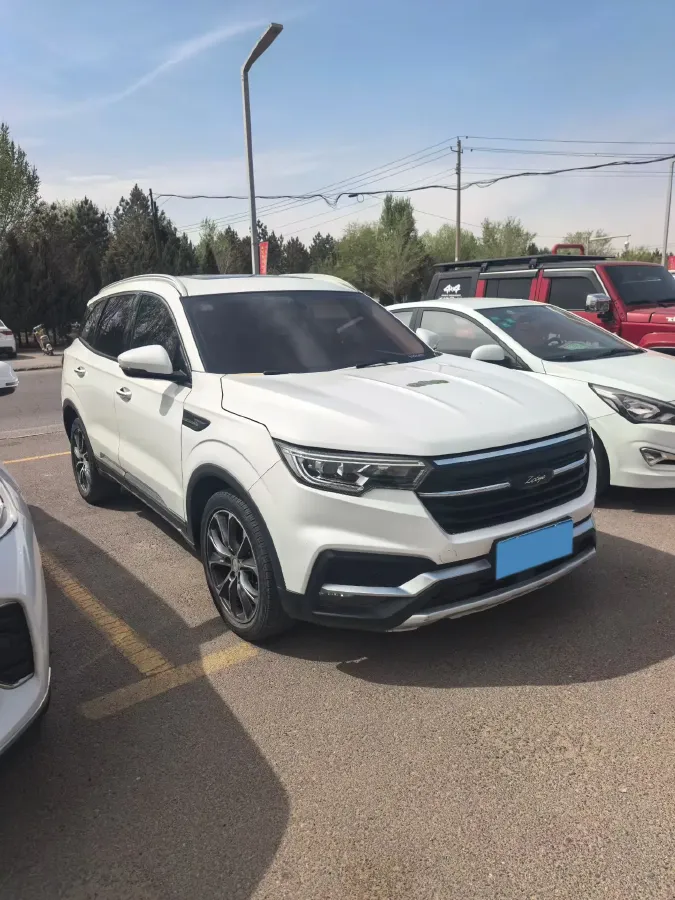 2018 Zotye T500 1.5T 156HP L4 6AT,autocango,china used car exporter,china ev exporter,chinese used car exporter,chinese used ev exporter