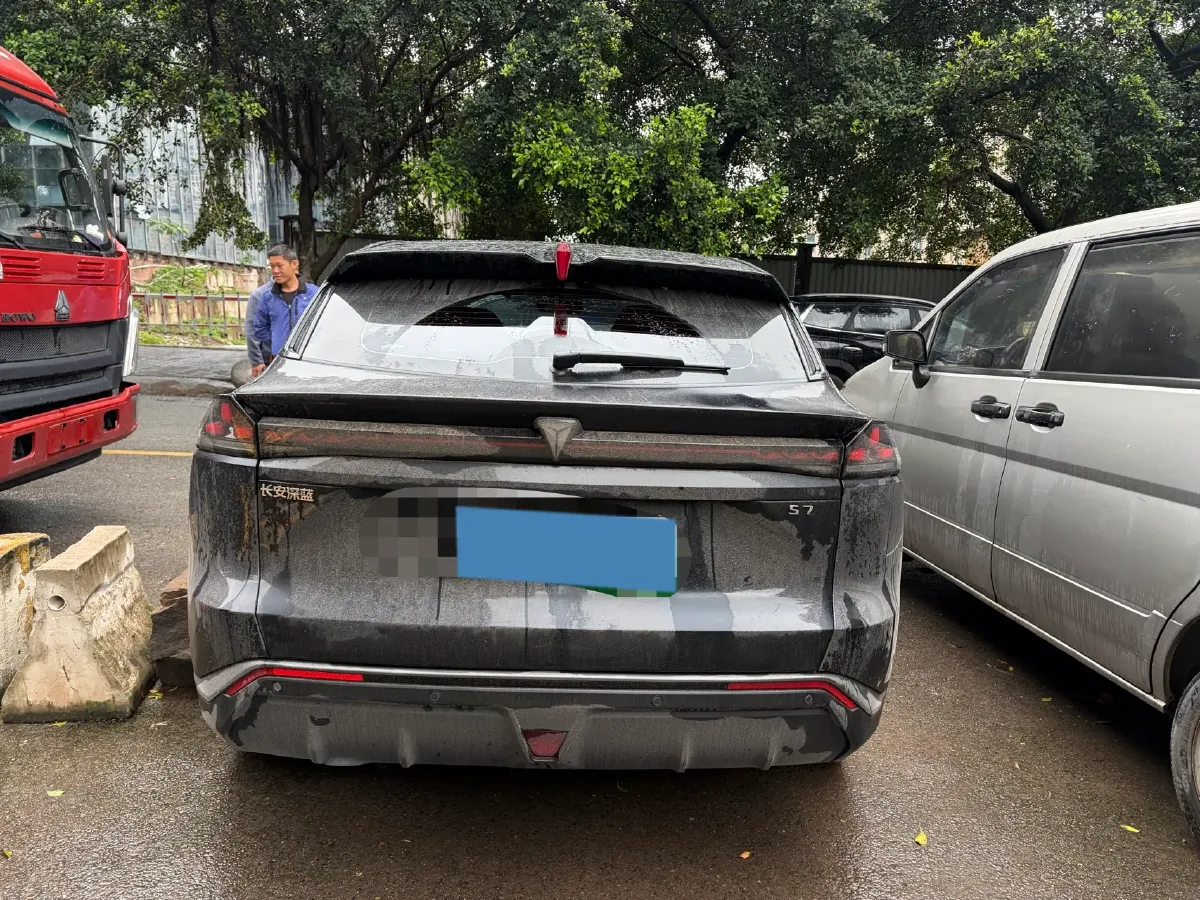 2023 Deepal S07 1.5L 95HP L4 REEV 31.73KWH,autocango,china used car exporter,china ev exporter,chinese used car exporter,chinese used ev exporter