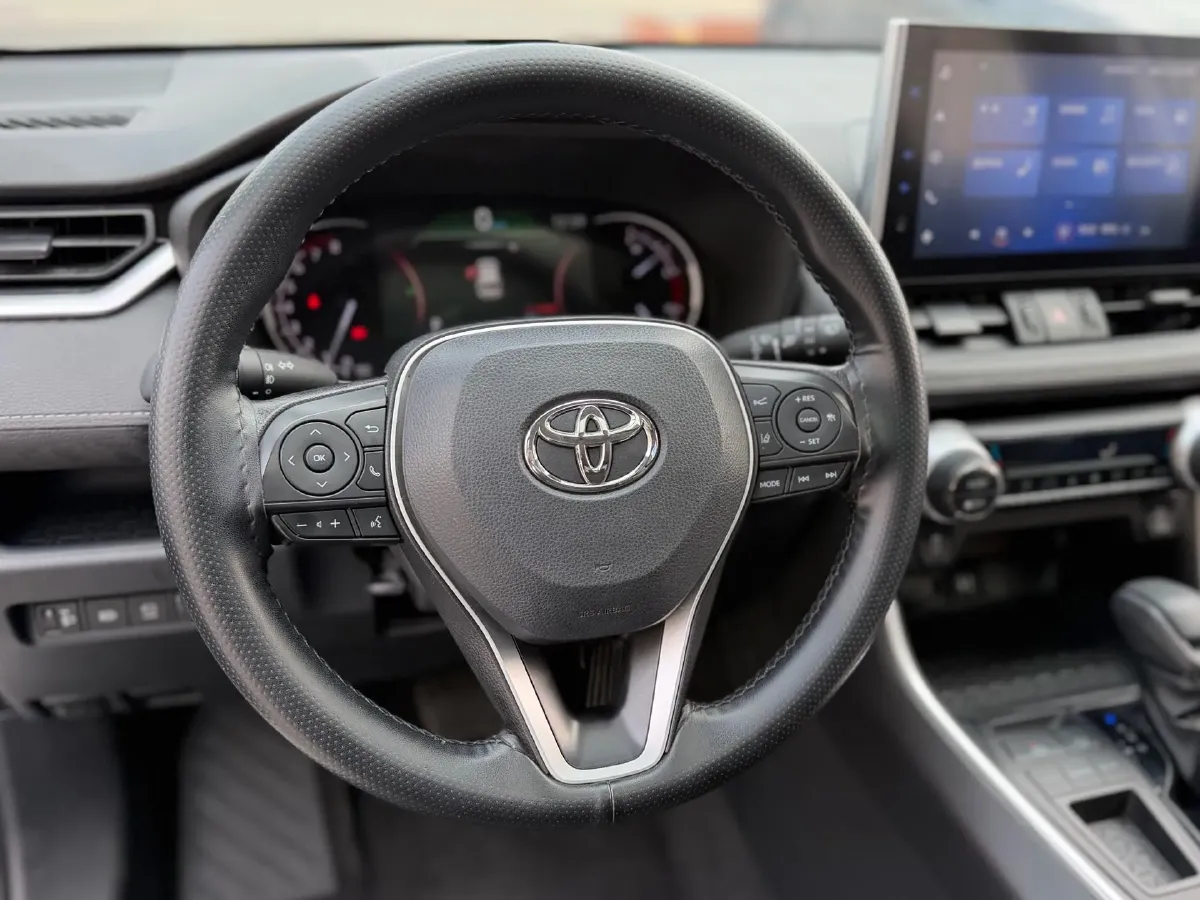 2022 Toyota RAV4 2.0L 171HP L4 CVT,autocango,china used car exporter,china ev exporter,chinese used car exporter,chinese used ev exporter