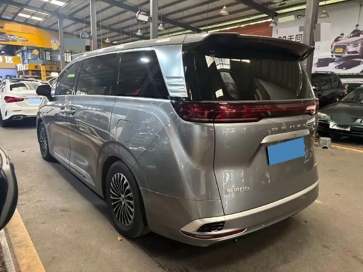 2024 Denza D9 1.5T 139HP L4 E-CVT PHEV 40KWH,autocango,china used car exporter,china ev exporter,chinese used car exporter,chinese used ev exporter