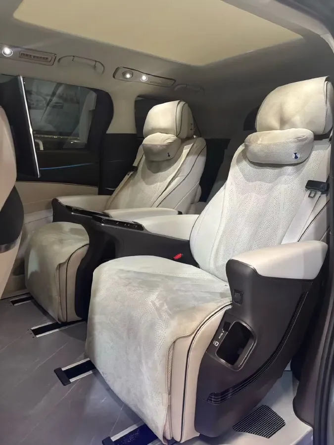 2024 Denza D9 1.5T 139HP L4 E-CVT PHEV 40KWH,autocango,china used car exporter,china ev exporter,chinese used car exporter,chinese used ev exporter