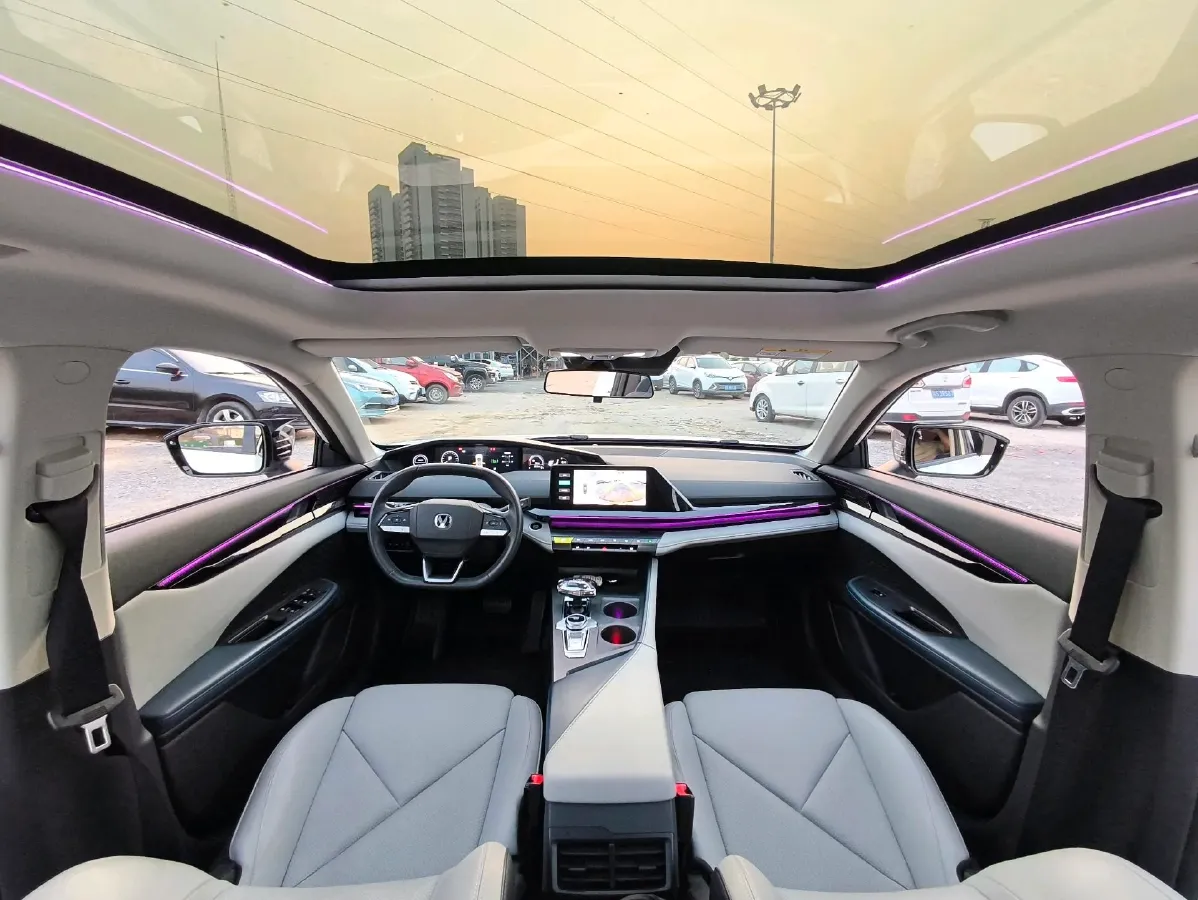 2023 ChangAn UNI-V iDD 1.5T 170HP L4 6TCT PHEV 18.4KWH,autocango,china used car exporter,china ev exporter,chinese used car exporter,chinese used ev exporter