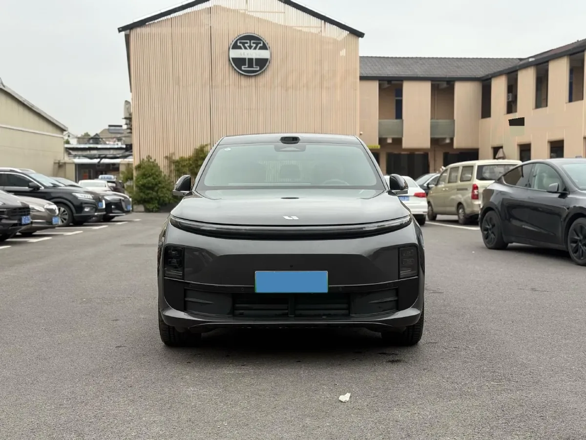 2025 Li L6 Range Extended 154HP L4 REEV,autocango,china used car exporter,china ev exporter,chinese used car exporter,chinese used ev exporter