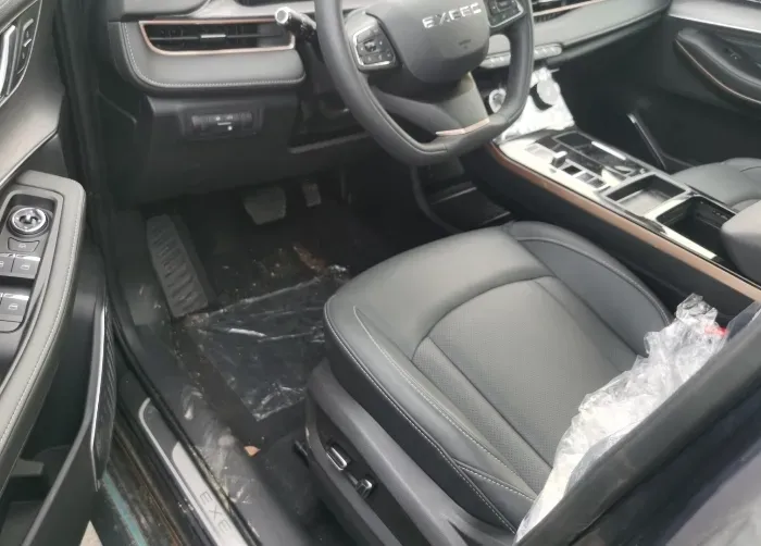 2022 DongFeng Forthing T5 1.5T 165HP L4 6AT,autocango,china used car exporter,china ev exporter,chinese used car exporter,chinese used ev exporter