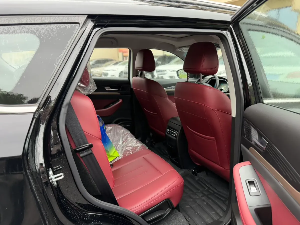 2025 Fulwin FulwinT8 1.5L 102HP L4 1DHT PHEV,autocango,china used car exporter,china ev exporter,chinese used car exporter,chinese used ev exporter