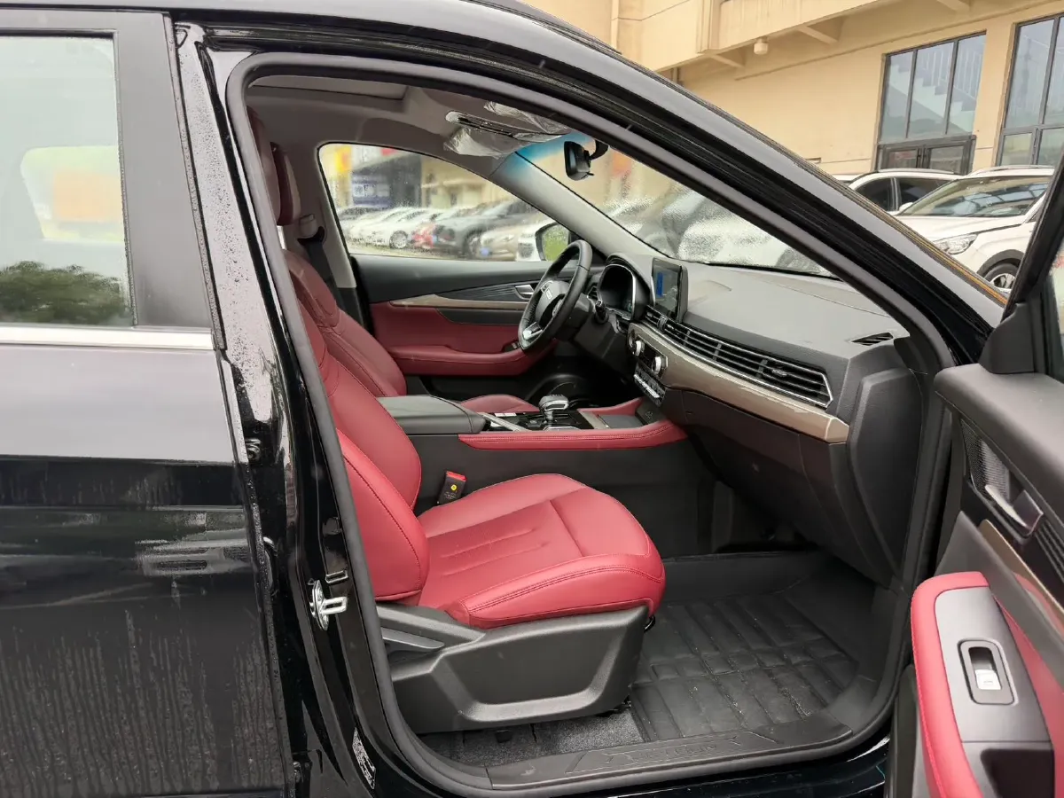 2025 Fulwin FulwinT8 1.5L 102HP L4 1DHT PHEV,autocango,china used car exporter,china ev exporter,chinese used car exporter,chinese used ev exporter