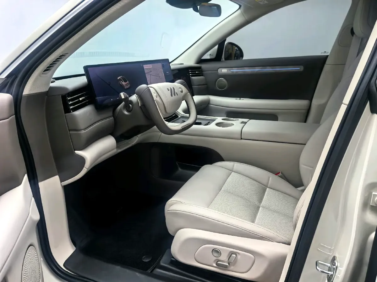 2026 IM LS6 REEV 155HP REEV,autocango,china used car exporter,china ev exporter,chinese used car exporter,chinese used ev exporter