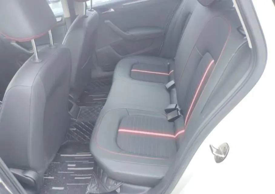 2020 Skoda Rapid Spaceback 1.5L 112HP L4 6AT,autocango,china used car exporter,china ev exporter,chinese used car exporter,chinese used ev exporter