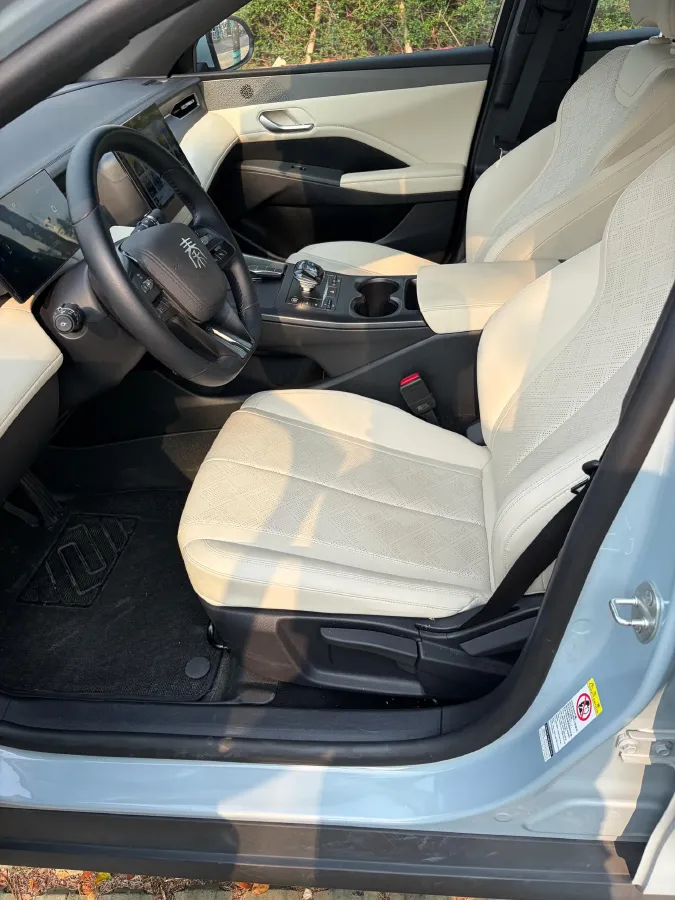 2025 BYD Seal05 DM-i 1.5L 101HP L4 E-CVT PHEV 7.68KWH,autocango,china used car exporter,china ev exporter,chinese used car exporter,chinese used ev exporter