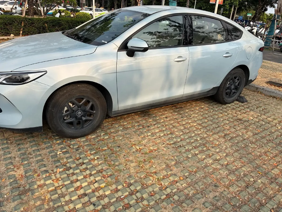 2025 BYD Seal05 DM-i 1.5L 101HP L4 E-CVT PHEV 7.68KWH,autocango,china used car exporter,china ev exporter,chinese used car exporter,chinese used ev exporter