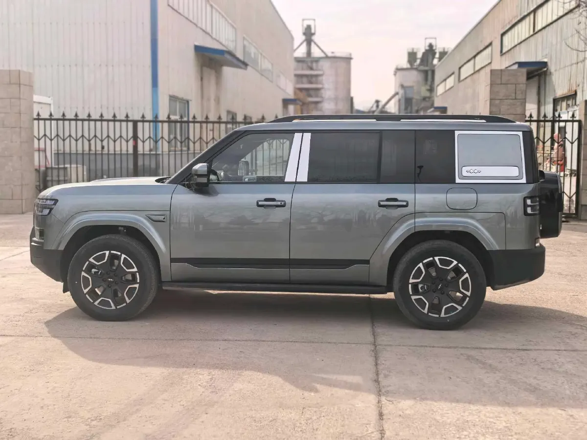 2025 FangChengBao Tai 7 1.5T 156HP L4 E-CVT PHEV,autocango,china used car exporter,china ev exporter,chinese used car exporter,chinese used ev exporter