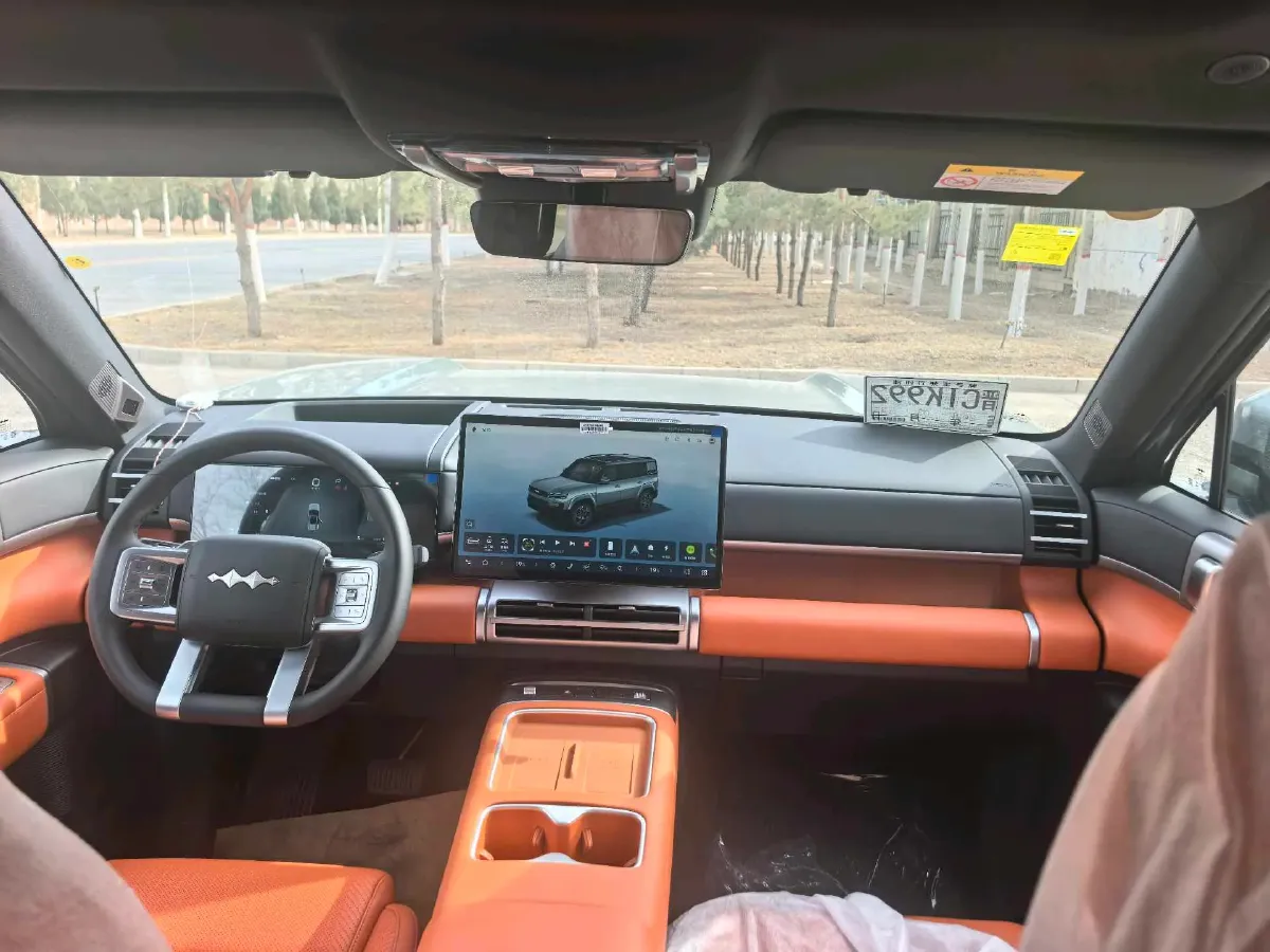 2025 FangChengBao Tai 7 1.5T 156HP L4 E-CVT PHEV,autocango,china used car exporter,china ev exporter,chinese used car exporter,chinese used ev exporter