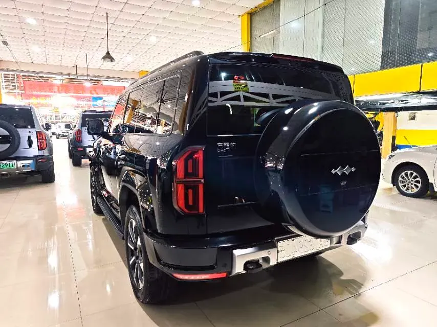 2025 FangChengBao Bao 5 1.5T 194HP L4 E-CVT PHEV 31.8KWH,autocango,china used car exporter,china ev exporter,chinese used car exporter,chinese used ev exporter