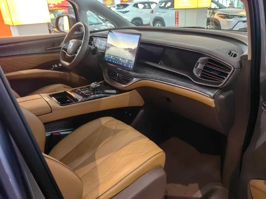 2022 HongQi HS7 3.0T 337HP V6 8AT,autocango,china used car exporter,china ev exporter,chinese used car exporter,chinese used ev exporter