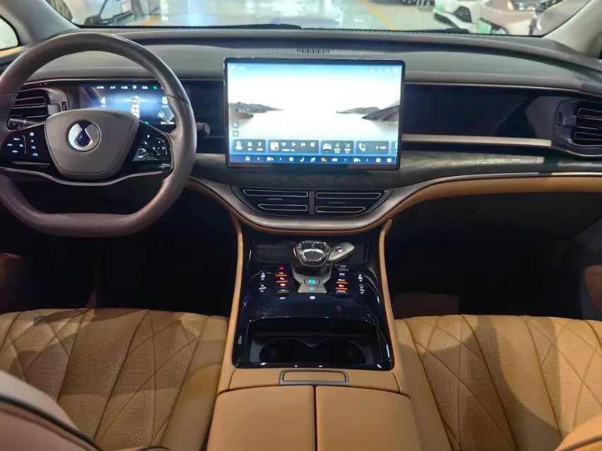 2022 HongQi HS7 3.0T 337HP V6 8AT,autocango,china used car exporter,china ev exporter,chinese used car exporter,chinese used ev exporter