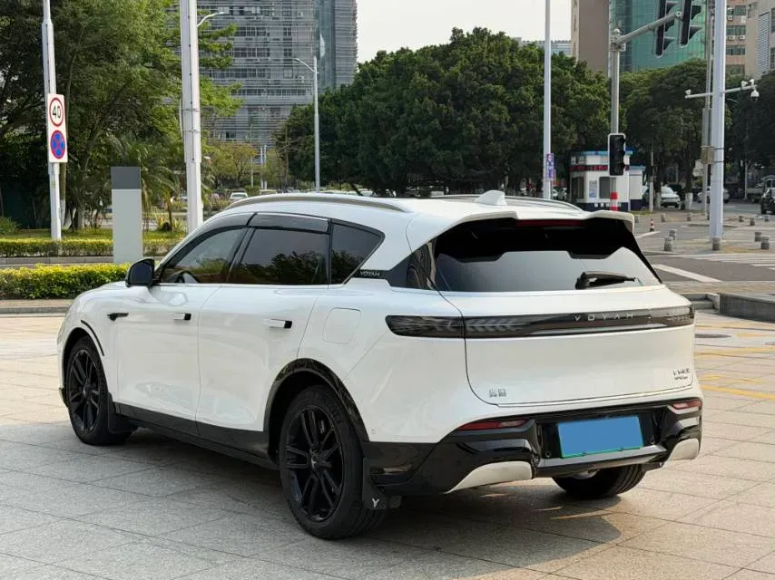 2024 Voyah FREE 1.5T 150HP L4 REEV 39.2KWH,autocango,china used car exporter,china ev exporter,chinese used car exporter,chinese used ev exporter