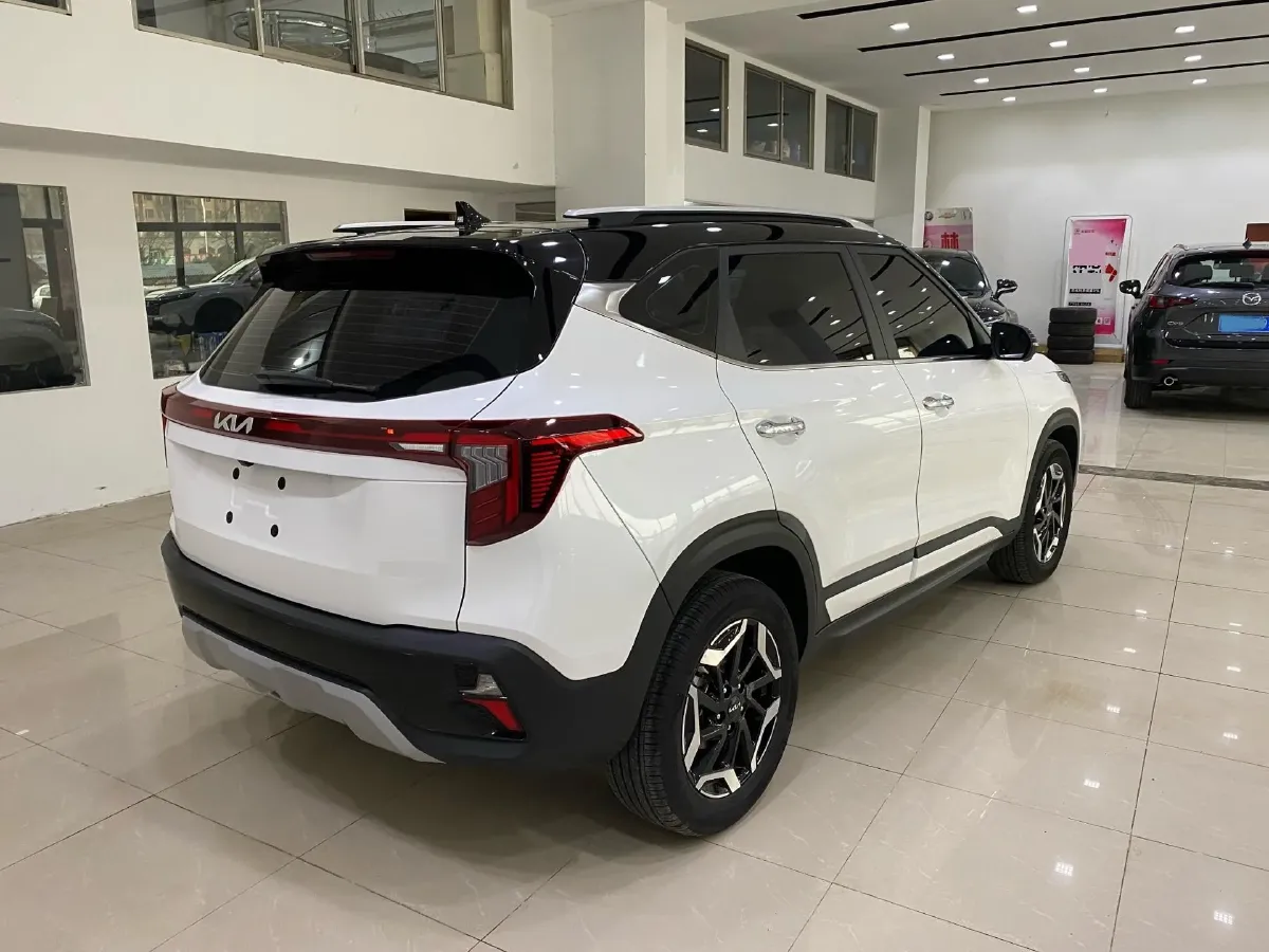 2023 Kia Seltos 1.5L 115HP L4 CVT,autocango,china used car exporter,china ev exporter,chinese used car exporter,chinese used ev exporter