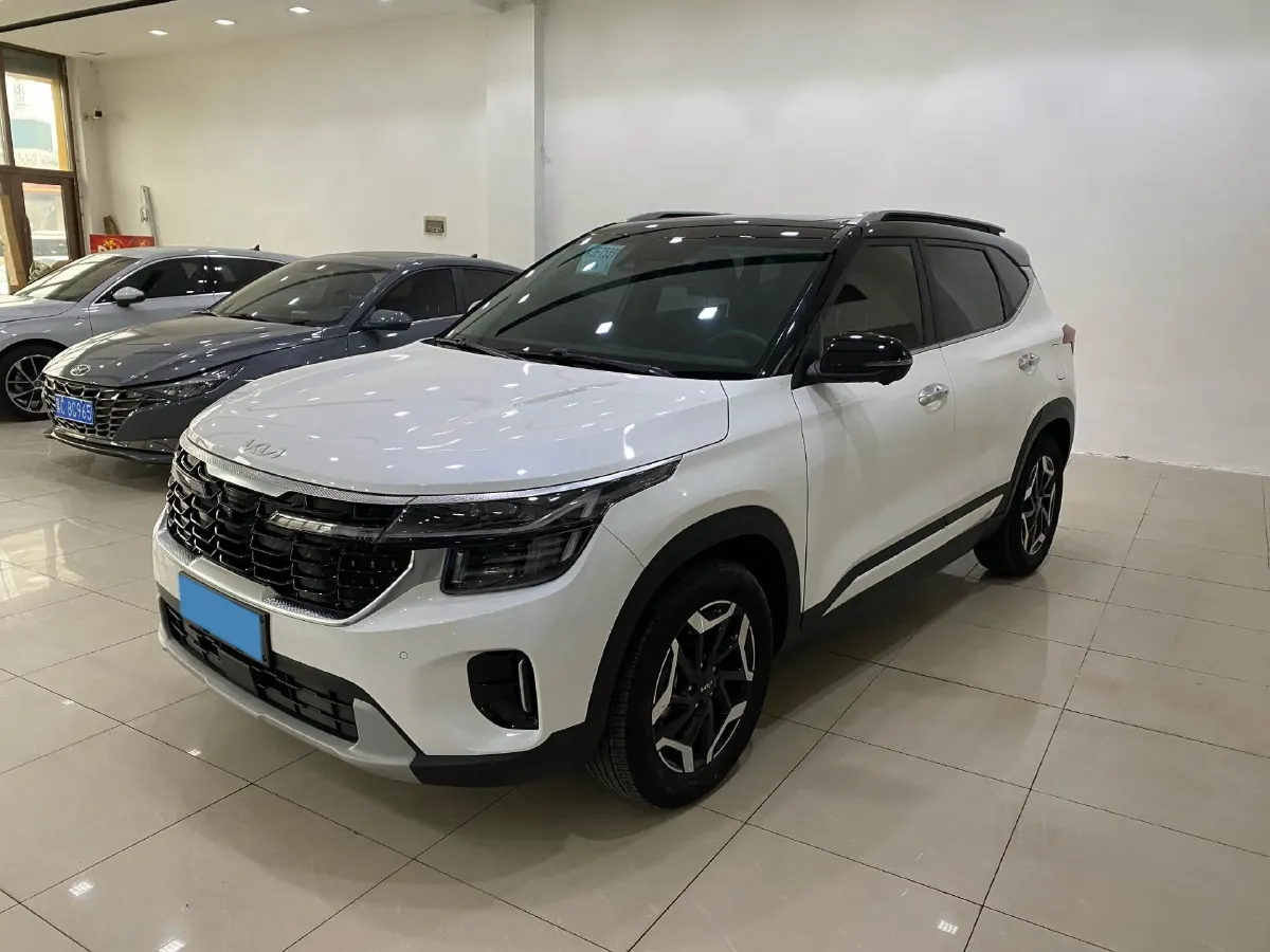 2023 Kia Seltos 1.5L 115HP L4 CVT,autocango,china used car exporter,china ev exporter,chinese used car exporter,chinese used ev exporter