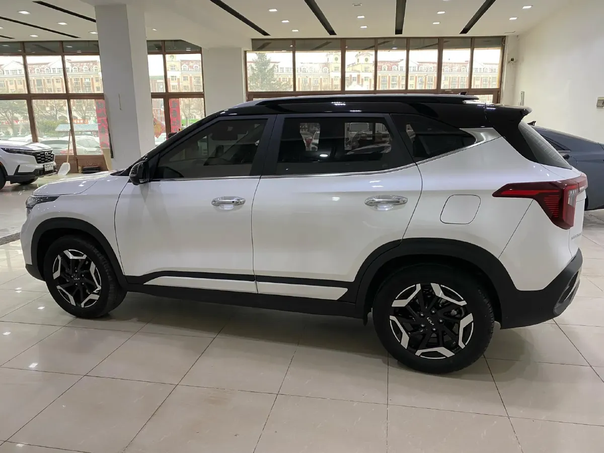 2023 Kia Seltos 1.5L 115HP L4 CVT,autocango,china used car exporter,china ev exporter,chinese used car exporter,chinese used ev exporter