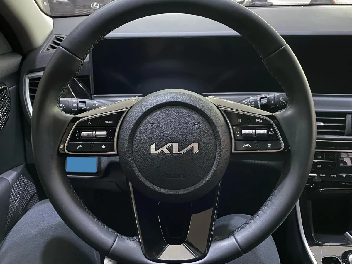 2023 Kia Seltos 1.5L 115HP L4 CVT,autocango,china used car exporter,china ev exporter,chinese used car exporter,chinese used ev exporter