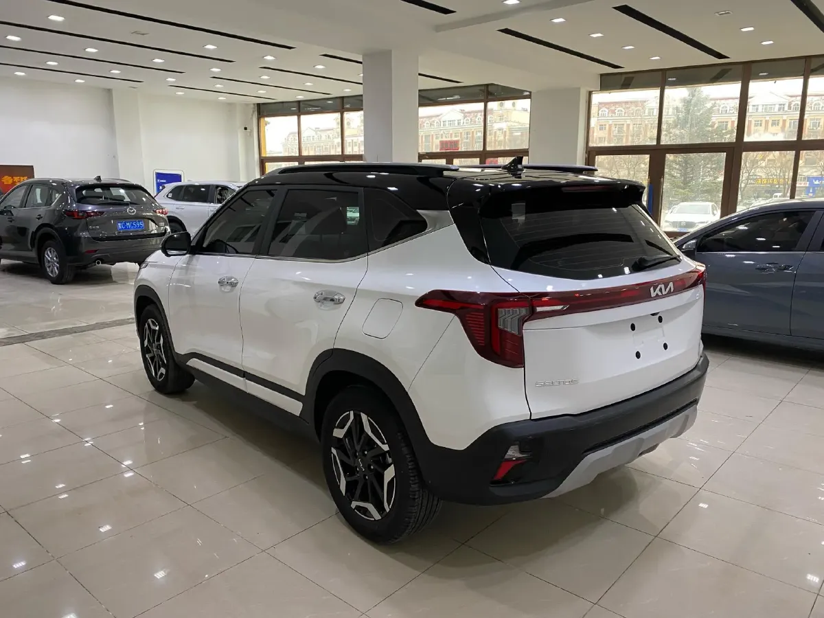 2023 Kia Seltos 1.5L 115HP L4 CVT,autocango,china used car exporter,china ev exporter,chinese used car exporter,chinese used ev exporter