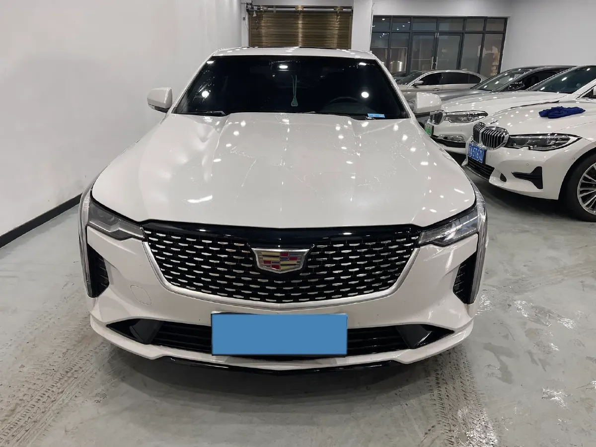 2023 Cadillac CT4 1.5T 211HP L4 8AT,autocango,china used car exporter,china ev exporter,chinese used car exporter,chinese used ev exporter