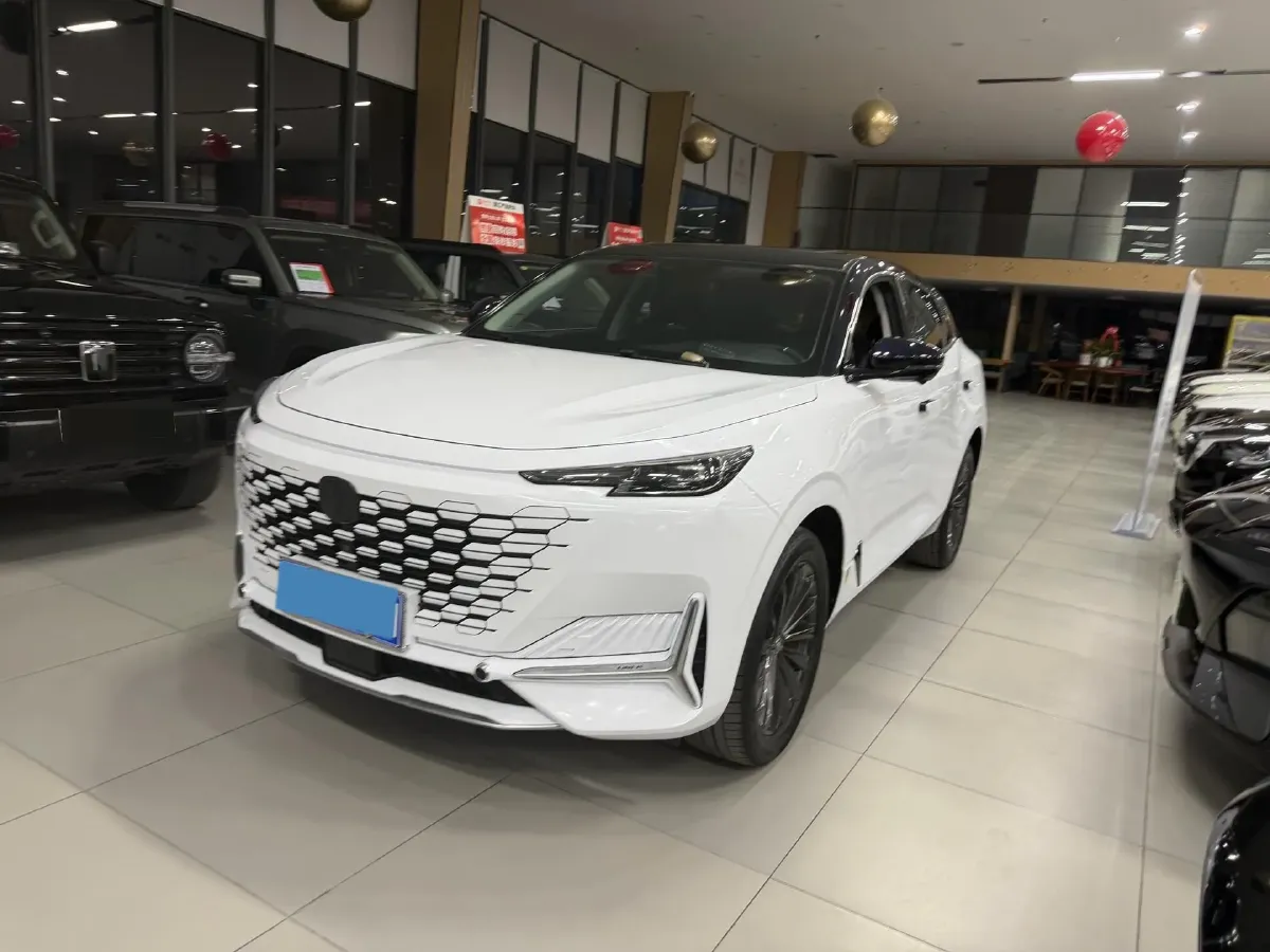 2021 ChangAn UNI-K 2.0T 233HP L4 8AT,autocango,china used car exporter,china ev exporter,chinese used car exporter,chinese used ev exporter