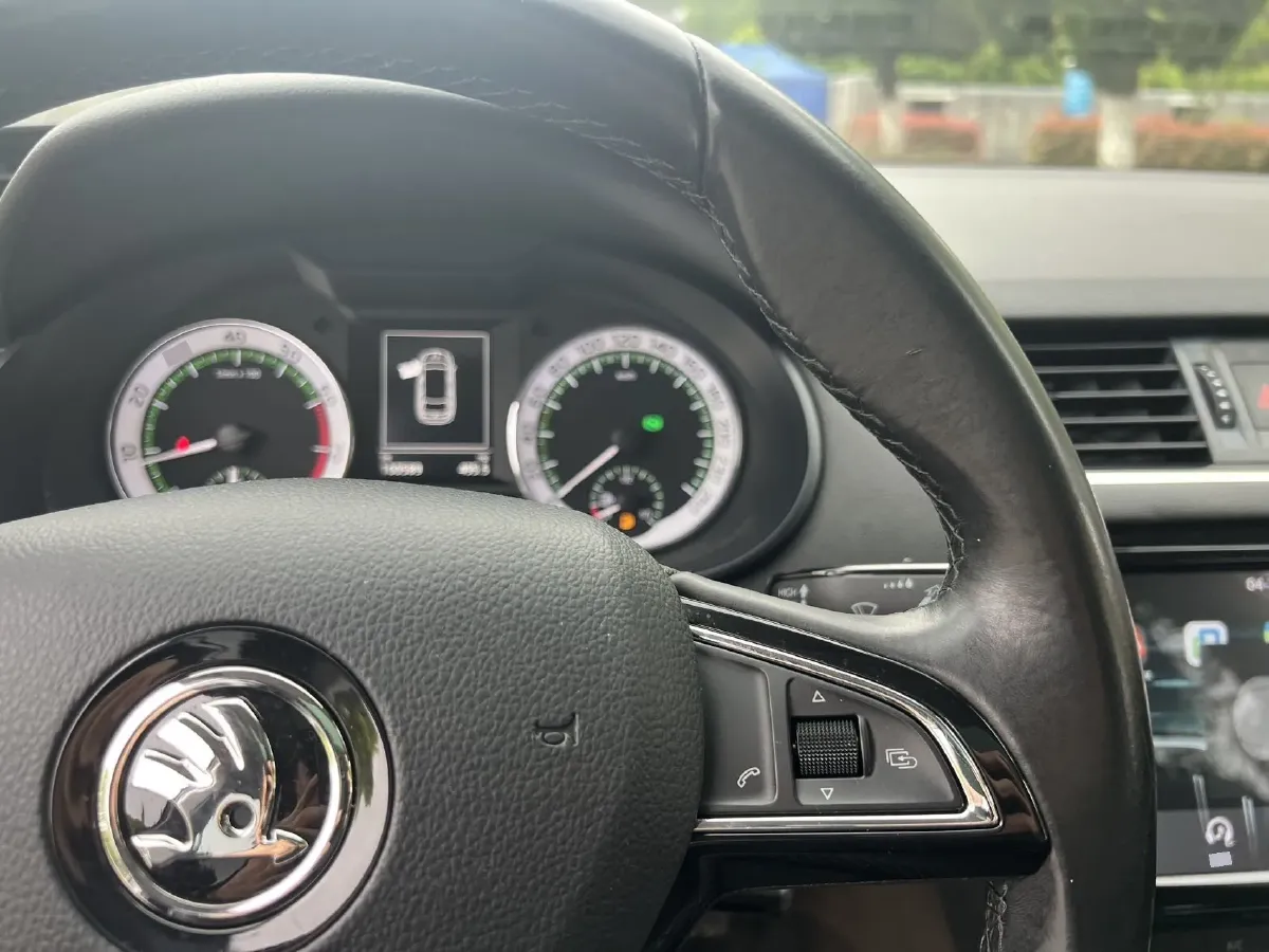 2018 Skoda Octavia 1.4T 150HP L4 7DCT,autocango,china used car exporter,china ev exporter,chinese used car exporter,chinese used ev exporter