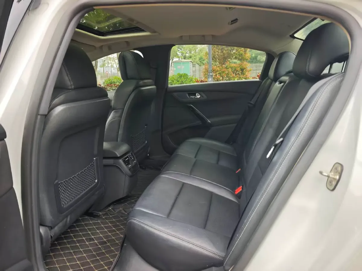 2017 Peugeot 508 1.6T 167HP L4 6AT,autocango,china used car exporter,china ev exporter,chinese used car exporter,chinese used ev exporter