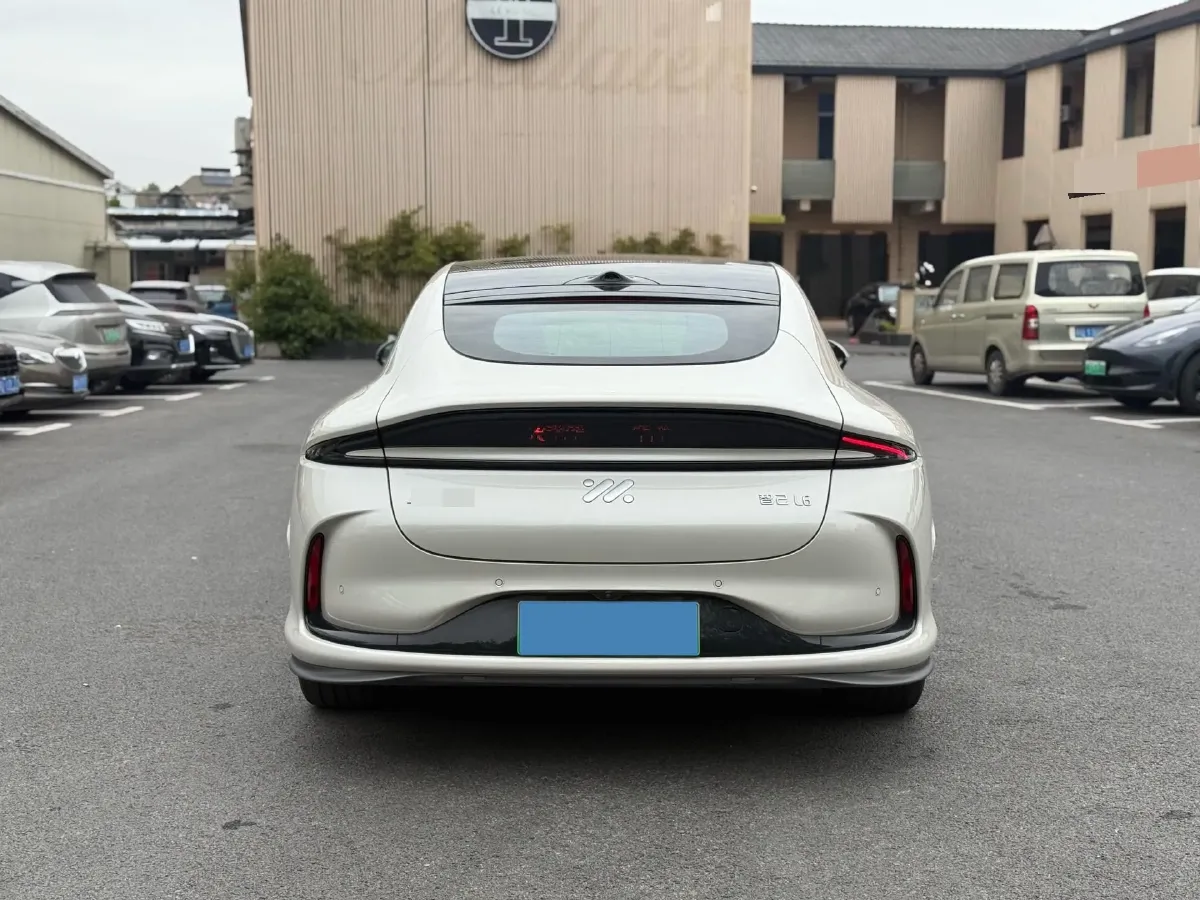 2024 IM L6 BEV 100KWH,autocango,china used car exporter,china ev exporter,chinese used car exporter,chinese used ev exporter