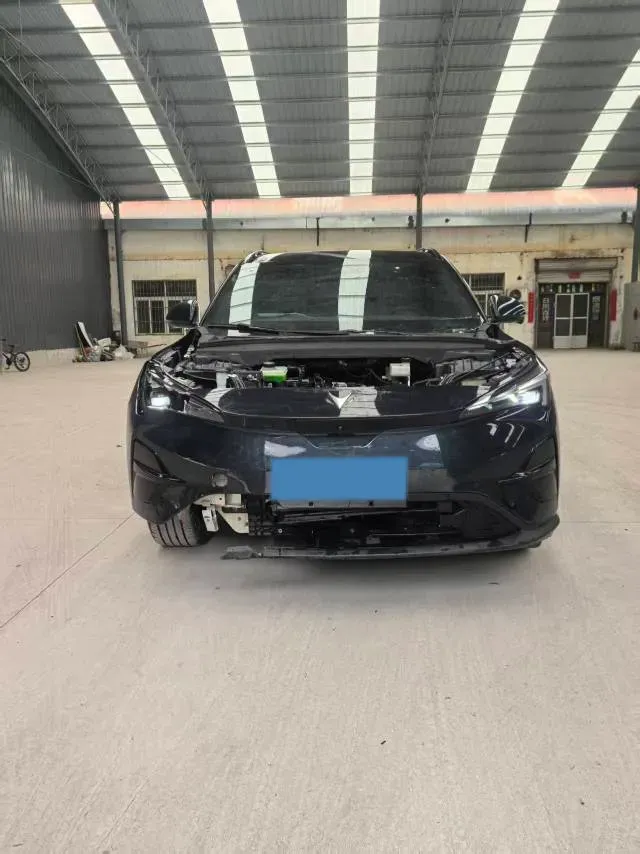 2024 HongQi H5 2.0T 224HP L4 8AT,autocango,china used car exporter,china ev exporter,chinese used car exporter,chinese used ev exporter