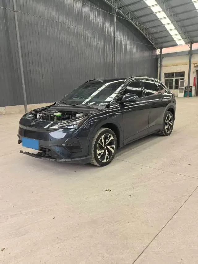 2024 HongQi H5 2.0T 224HP L4 8AT,autocango,china used car exporter,china ev exporter,chinese used car exporter,chinese used ev exporter