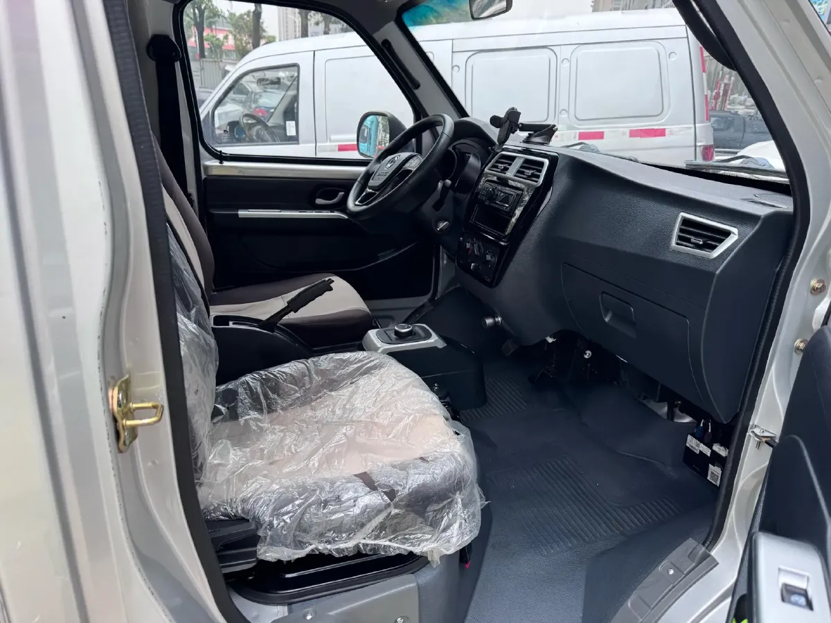 2024 ChangAn KuaYue KuaYueWangX3 EV BEV 56.67KWH,autocango,china used car exporter,china ev exporter,chinese used car exporter,chinese used ev exporter