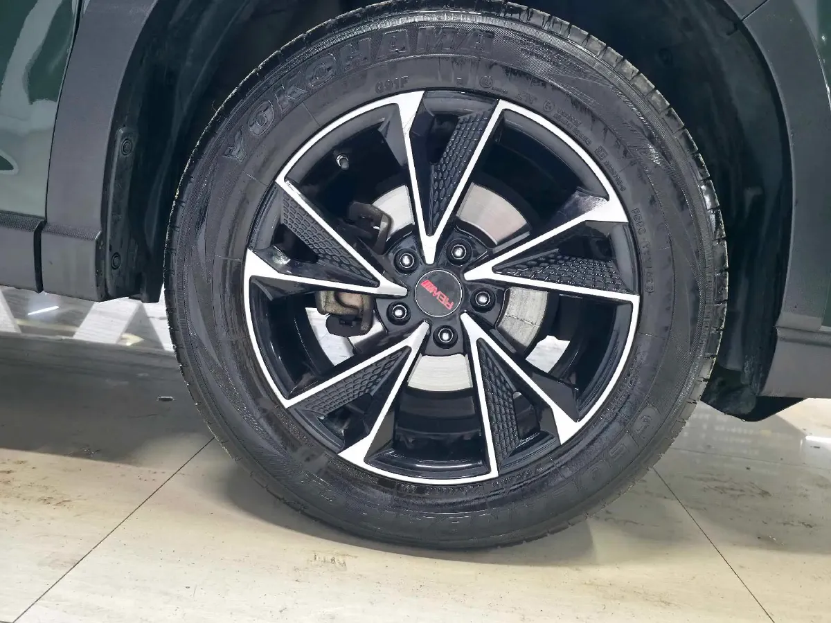 2022 Subaru Forester 2.0L 154HP H4 CVT,autocango,china used car exporter,china ev exporter,chinese used car exporter,chinese used ev exporter