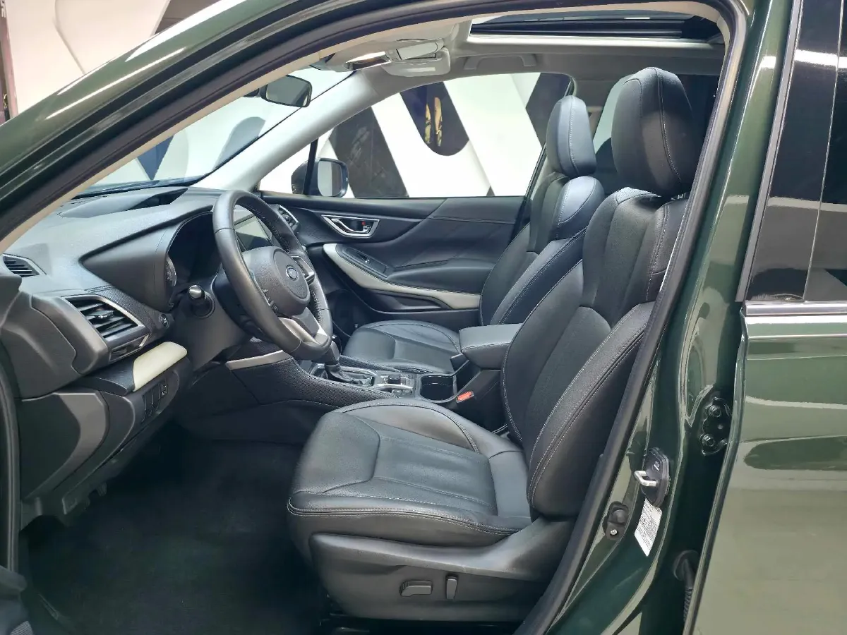 2022 Subaru Forester 2.0L 154HP H4 CVT,autocango,china used car exporter,china ev exporter,chinese used car exporter,chinese used ev exporter