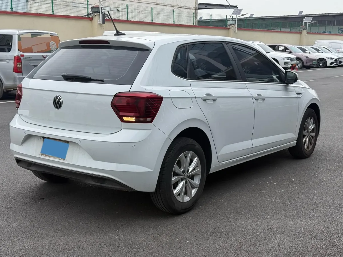 2023 Volkswagen Polo 1.5L 113HP L4 6AT,autocango,china used car exporter,china ev exporter,chinese used car exporter,chinese used ev exporter