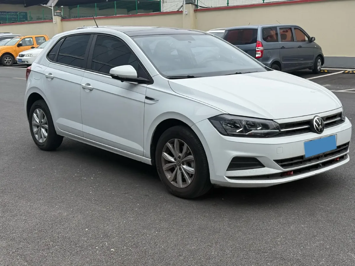 2023 Volkswagen Polo 1.5L 113HP L4 6AT,autocango,china used car exporter,china ev exporter,chinese used car exporter,chinese used ev exporter