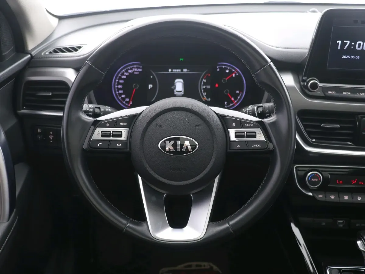 2018 Kia Sportage R 2.0L 160HP L4 6AT,autocango,china used car exporter,china ev exporter,chinese used car exporter,chinese used ev exporter