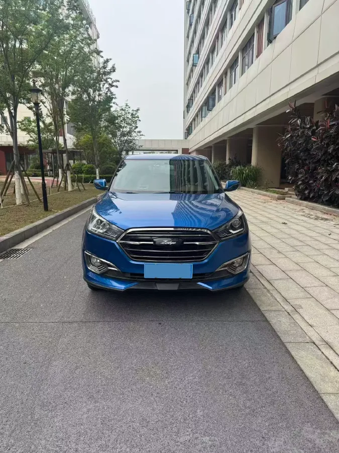 2017 Zotye T300 1.5L 112HP L4 5MT,autocango,china used car exporter,china ev exporter,chinese used car exporter,chinese used ev exporter