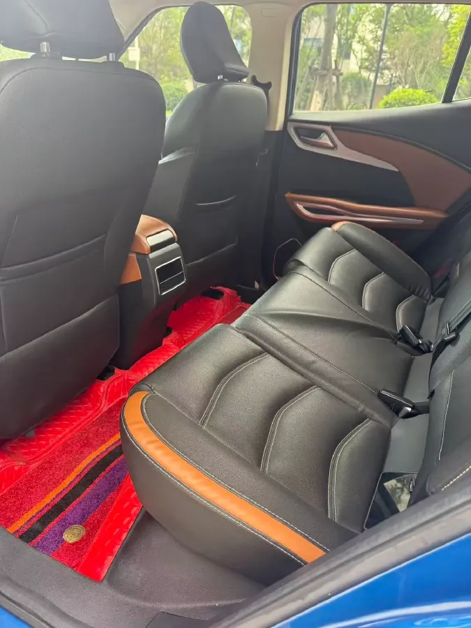 2017 Zotye T300 1.5L 112HP L4 5MT,autocango,china used car exporter,china ev exporter,chinese used car exporter,chinese used ev exporter