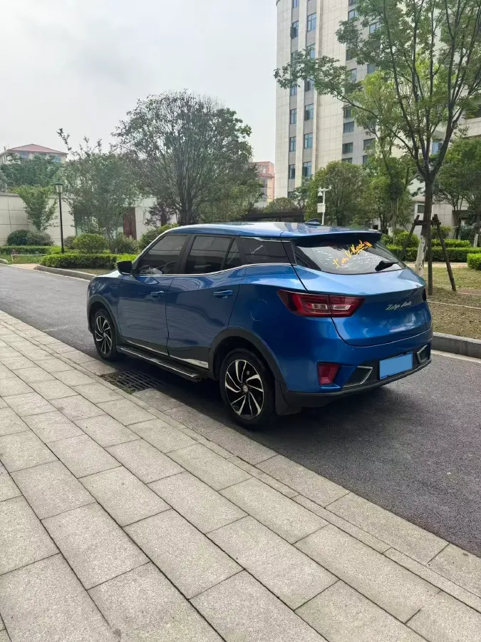 2017 Zotye T300 1.5L 112HP L4 5MT,autocango,china used car exporter,china ev exporter,chinese used car exporter,chinese used ev exporter