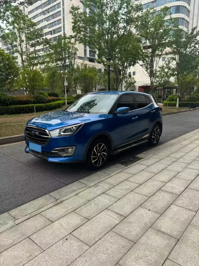 2017 Zotye T300 1.5L 112HP L4 5MT,autocango,china used car exporter,china ev exporter,chinese used car exporter,chinese used ev exporter